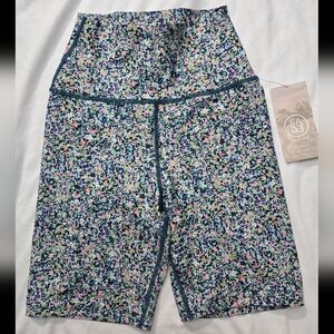 Sage Collective Women’s Ditzy Floral Print Bike Shorts Size XS